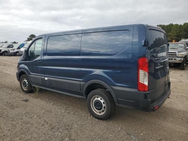 2022 Ford Transit T-250