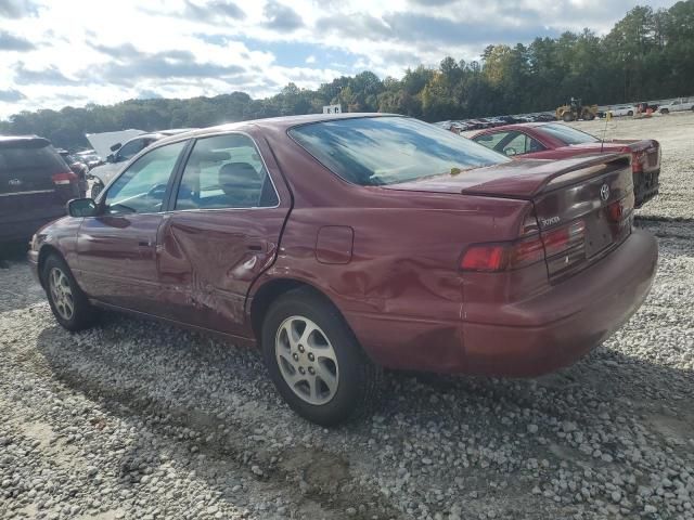 1999 Toyota Camry LE