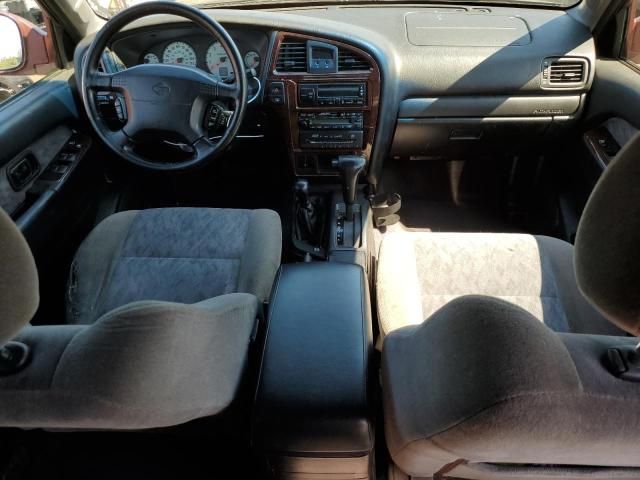 2001 Nissan Pathfinder LE