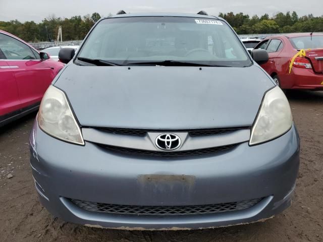 2008 Toyota Sienna CE