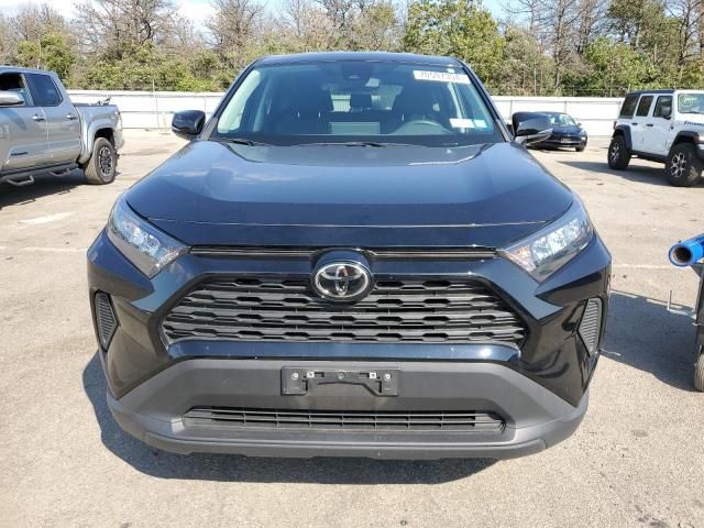 2022 Toyota Rav4 LE