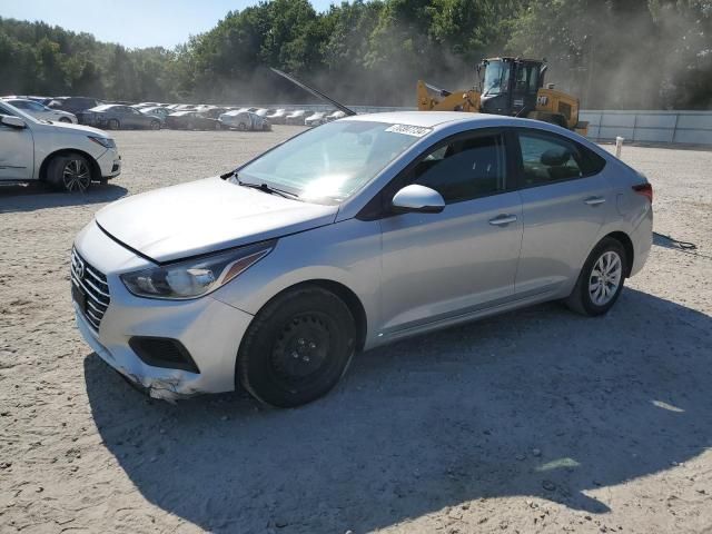 2022 Hyundai Accent SE