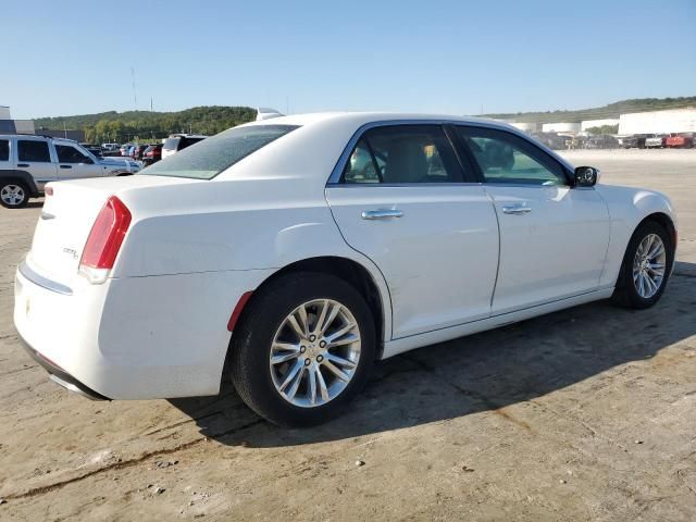 2016 Chrysler 300C