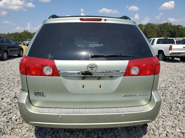 2007 Toyota Sienna XLE