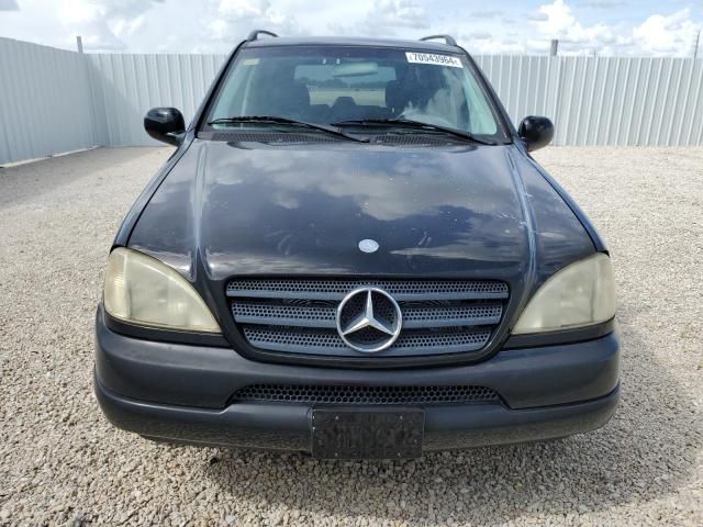 2000 Mercedes-Benz ML 430