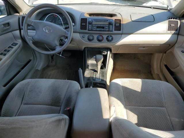 2002 Toyota Camry LE