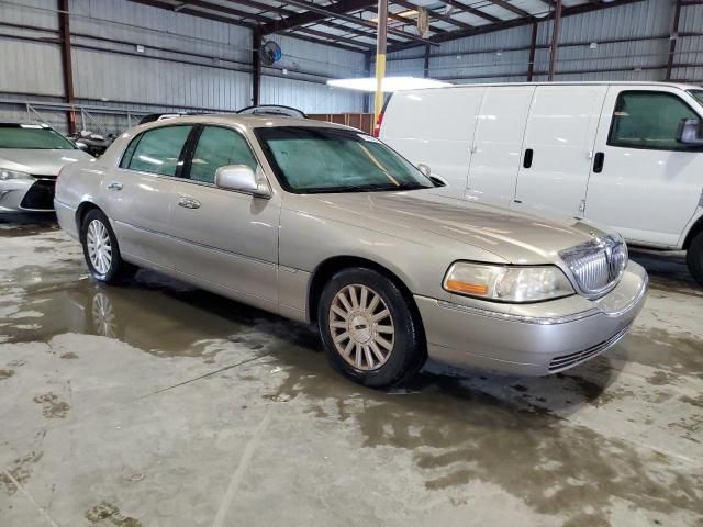 2003 Lincoln Town Car Executive