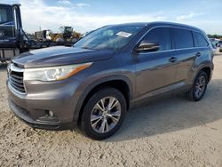 Salvage cars for sale at Arcadia, FL auction: 2015 Toyota Highlander XLE