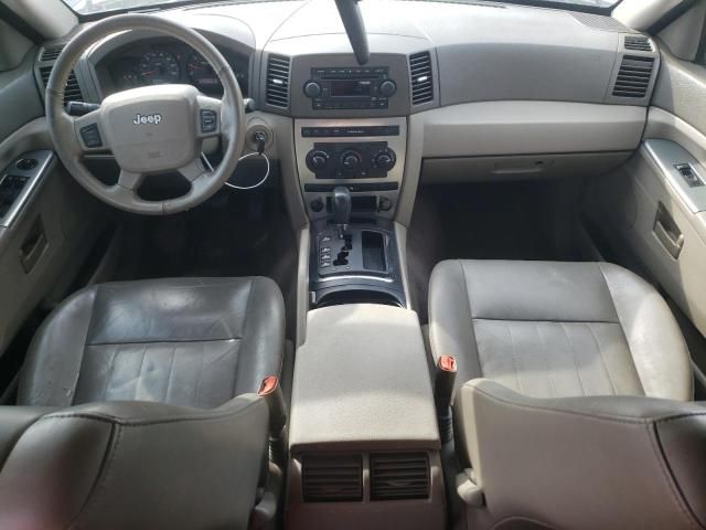 2005 Jeep Grand Cherokee Laredo