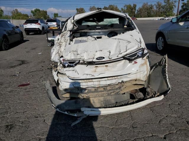 2019 KIA Forte GT Line