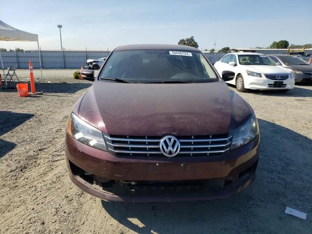 2014 Volkswagen Passat SE