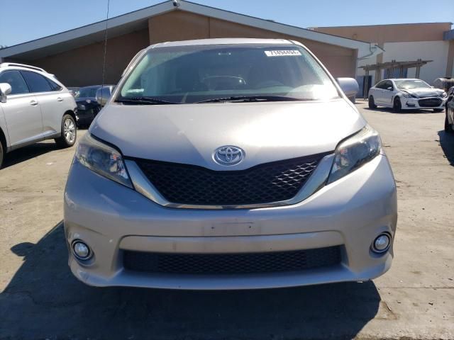 2014 Toyota Sienna Sport