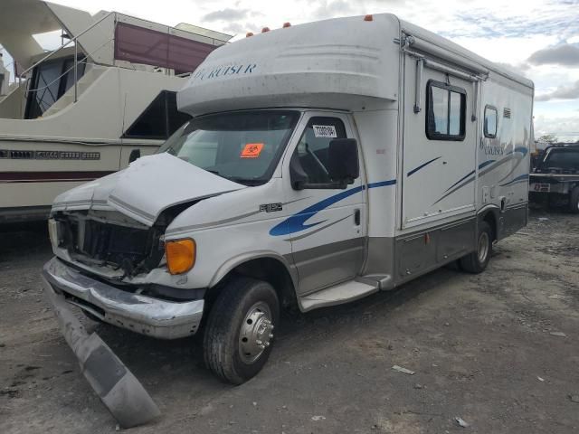 2003 Ford Econoline E350 Super Duty Cutaway Van