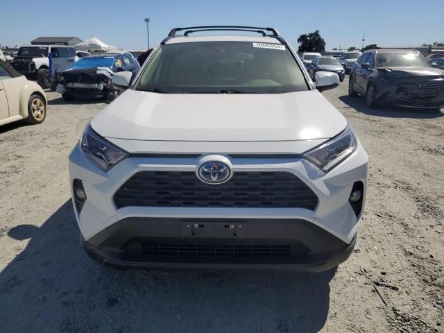 2020 Toyota Rav4 XLE