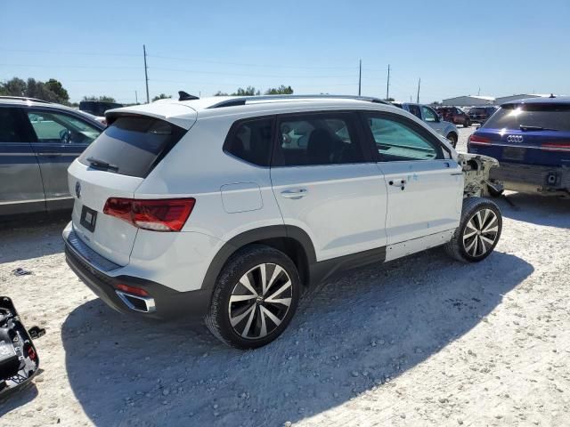 2022 Volkswagen Taos SE