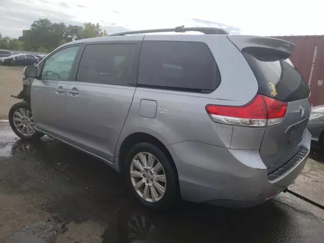 2012 Toyota Sienna LE