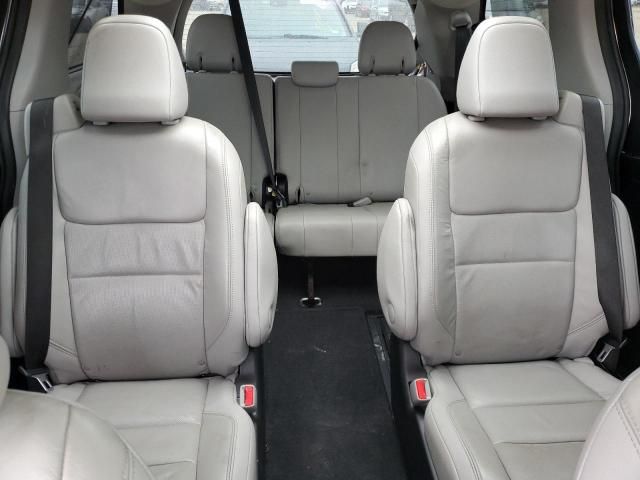 2015 Toyota Sienna XLE