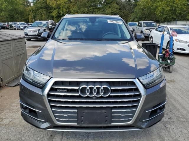 2018 Audi Q7 Premium Plus