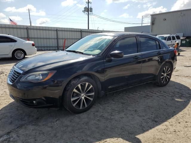 2014 Chrysler 200 Touring