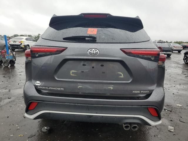 2024 Toyota Highlander LE