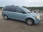 2009 Chrysler Town & Country LX