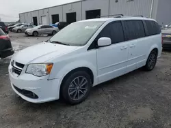 Salvage cars for sale at Jacksonville, FL auction: 2017 Dodge Grand Caravan SXT