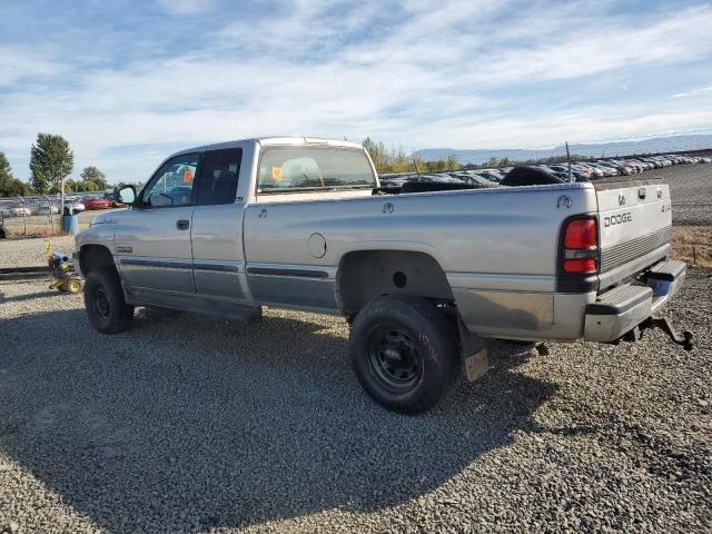 1998 Dodge RAM 2500