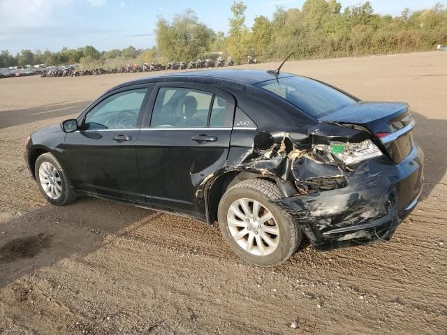 2013 Chrysler 200 Touring