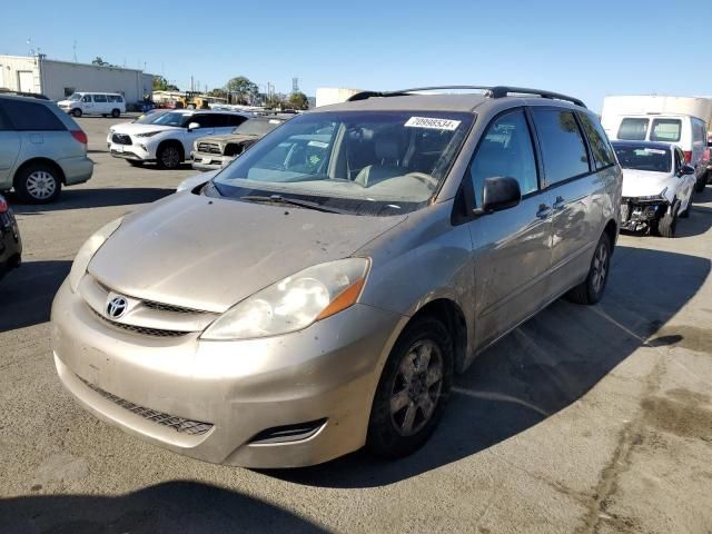 2006 Toyota Sienna CE