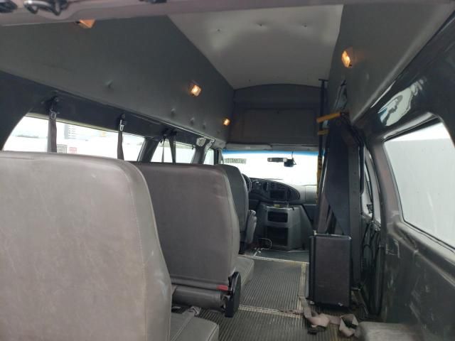 2005 Ford Econoline E250 Van