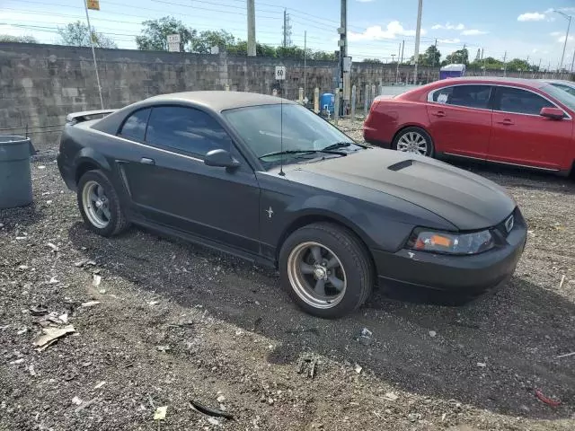 2002 Ford Mustang