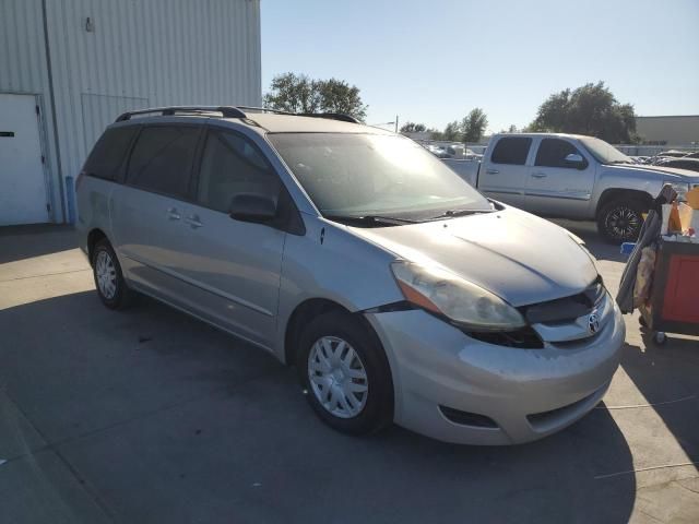 2008 Toyota Sienna CE