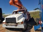 1999 International 4000 4900