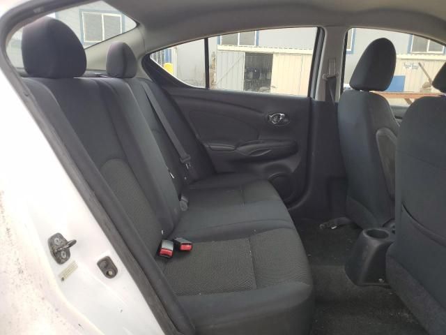 2013 Nissan Versa S