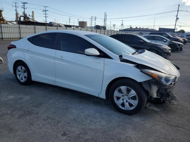 2016 Hyundai Elantra SE