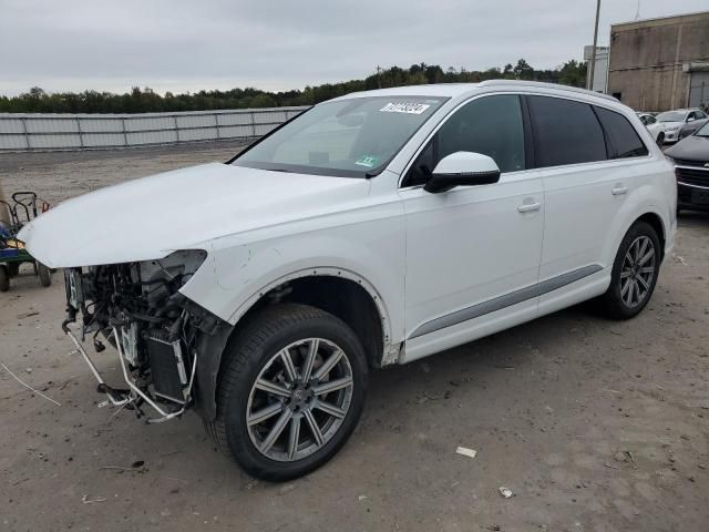 2019 Audi Q7 Premium Plus