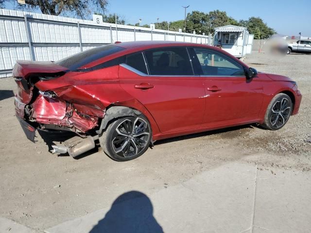 2023 Nissan Altima SR