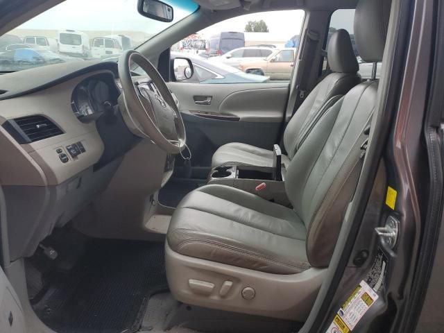 2011 Toyota Sienna XLE