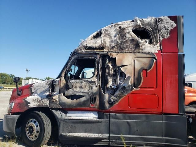 2016 Freightliner Cascadia 125