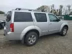 2005 Nissan Pathfinder LE