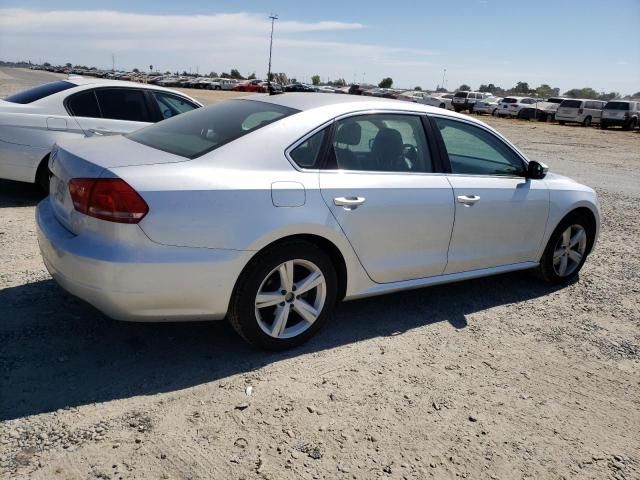 2013 Volkswagen Passat SE