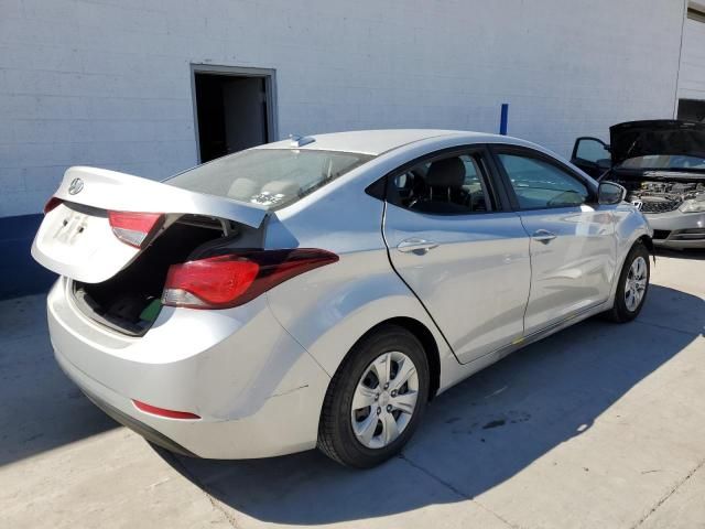 2016 Hyundai Elantra SE