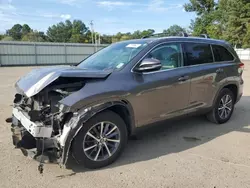 Salvage cars for sale from Copart Shreveport, LA: 2019 Toyota Highlander SE