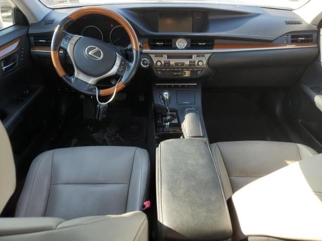 2013 Lexus ES 300H