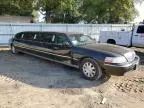 2004 Lincoln Town Car Executive