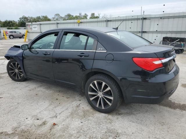 2012 Chrysler 200 Touring