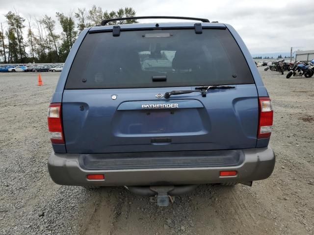 1999 Nissan Pathfinder LE