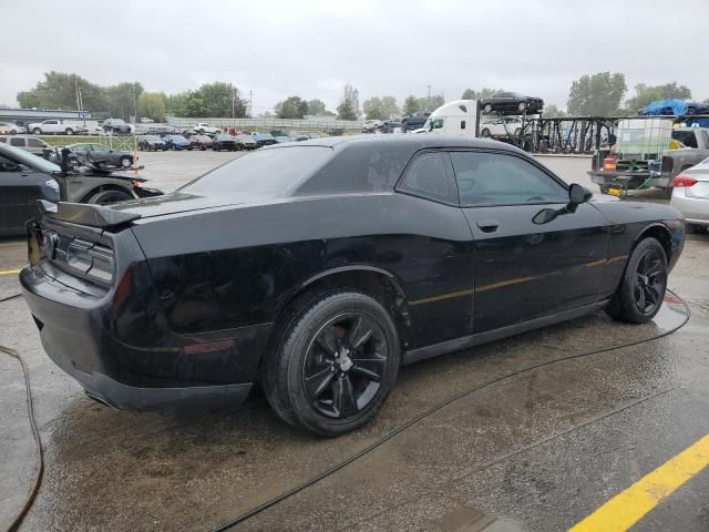 2015 Dodge Challenger SXT