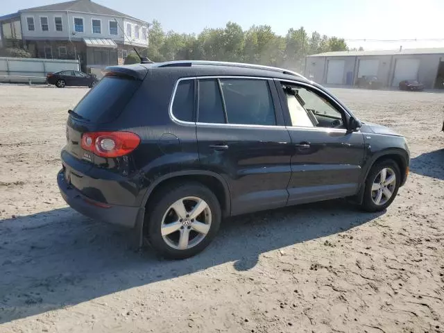 2010 Volkswagen Tiguan SE