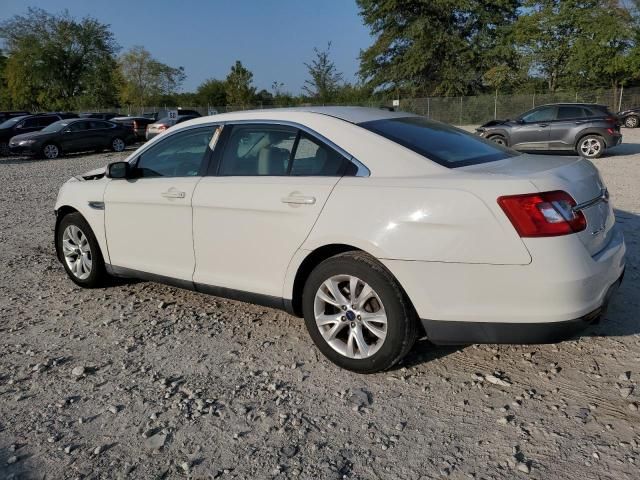 2011 Ford Taurus SEL